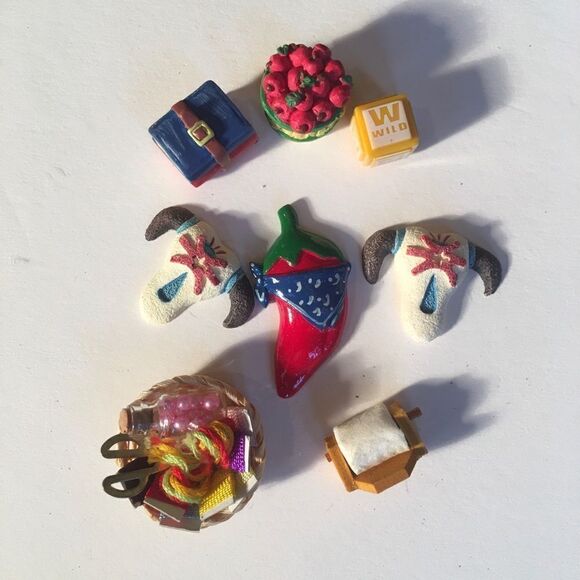 FIGURINE SET for Crafting & Collages! - Picture 6 of 9